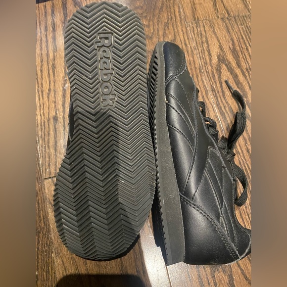 Reebok Classic Sneaker - Picture 6 of 6